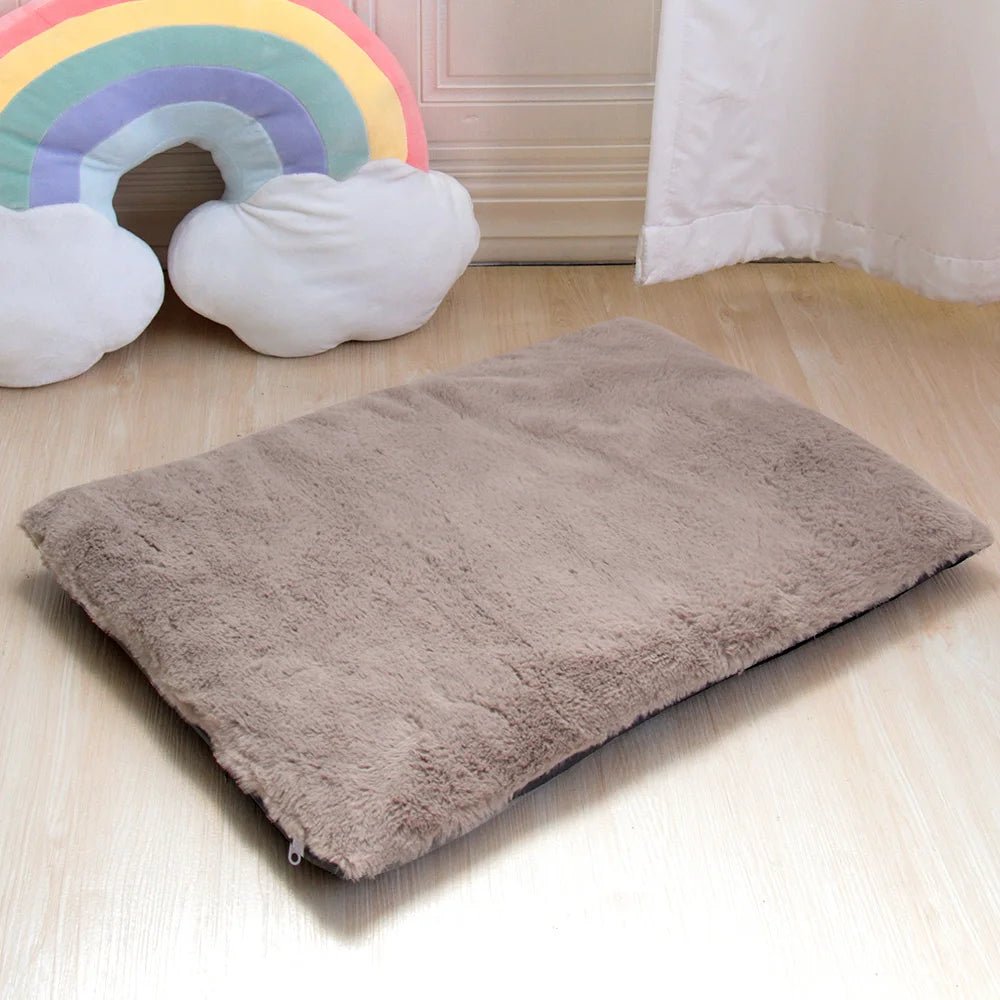coussin chien marron