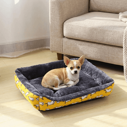 Panier pour chien avec chihuahua beige et blanc